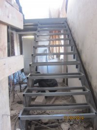 Подготовка каркаса лестницы